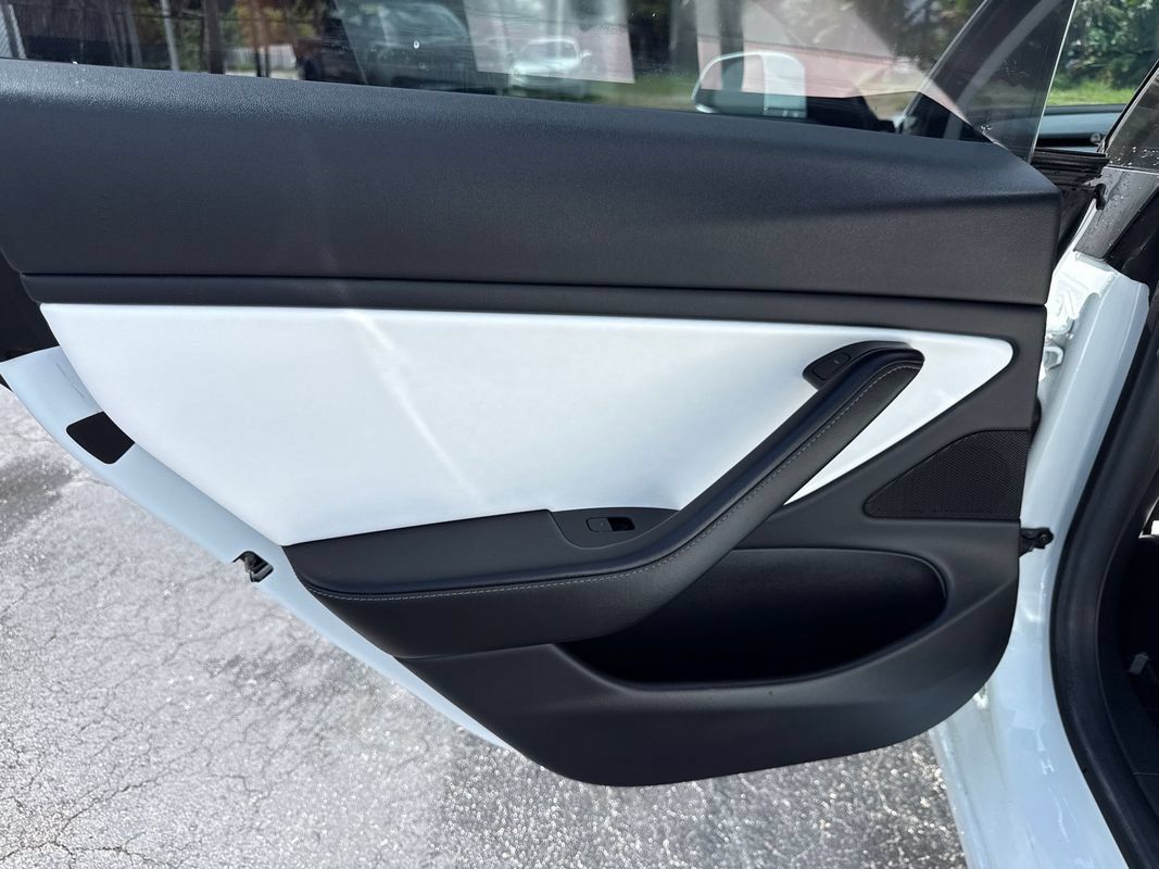 Used 2018 Tesla Model 3 Performance AWD/4WD image 13