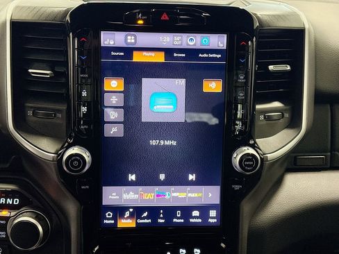 Used 2025 RAM 1500 Big Horn image 11