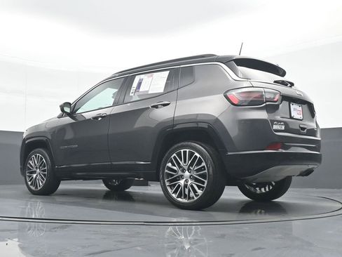 Used 2022 Jeep Compass Limited w/ Elite Group image 18