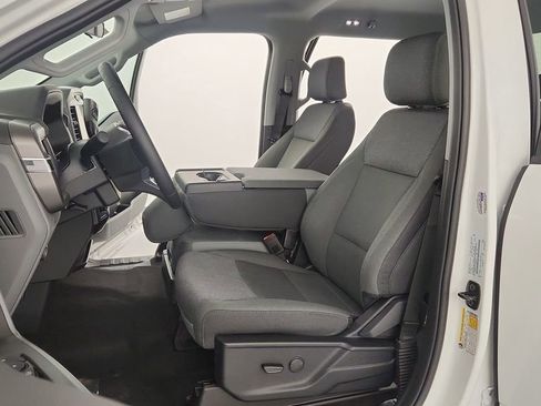 New 2026 Ford F150 XLT w/ XLT Chrome Appearance Package image 15