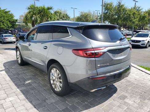 Used 2021 Buick Enclave Premium w/ Sun and Sites Package image 3