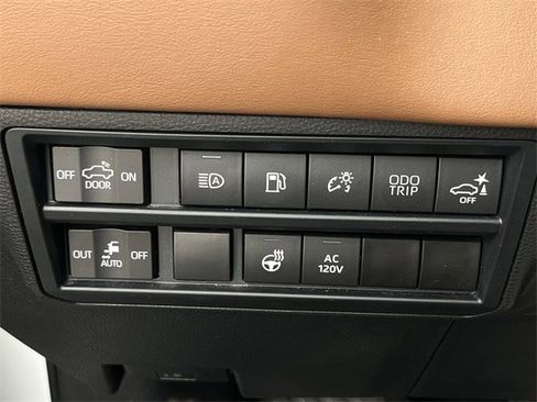 Used 2022 Toyota Tundra 1794 Edition image 26