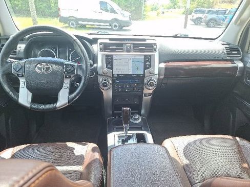 Used 2023 Toyota 4Runner Limited AWD/4WD image 15