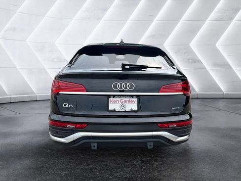Used 2023 Audi Q5 2.0T Premium w/ Convenience Package AWD/4WD image 3