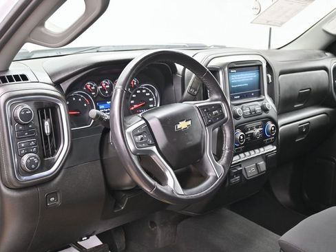 Used 2022 Chevrolet Silverado 2500 LT w/ Convenience Package image 16