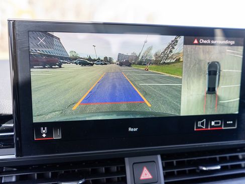 Used 2022 Audi A4 2.0T Premium Plus w/ Premium Plus Package AWD/4WD image 19