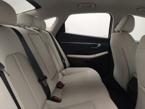 Used 2023 Hyundai Sonata SEL w/ Cargo Package image 19