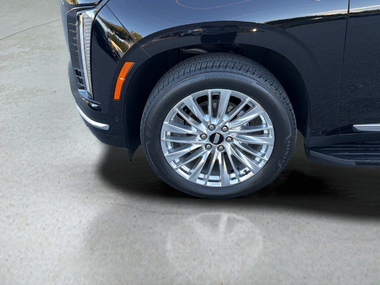 Certified 2025 Cadillac Escalade Premium Luxury w/ LPO, Floor Liner Package RWD image 30