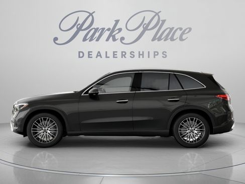 Certified 2026 Mercedes-Benz GLC 300 4MATIC image 7