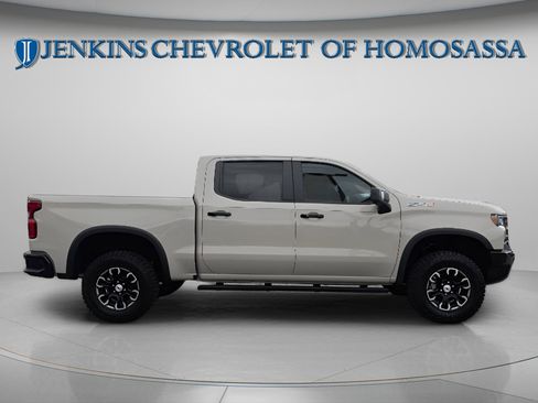 New 2026 Chevrolet Silverado 1500 ZR2 AWD/4WD image 3