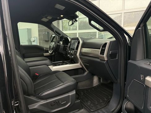 Used 2022 Ford F350 Lariat w/ Lariat Ultimate Package AWD/4WD image 44