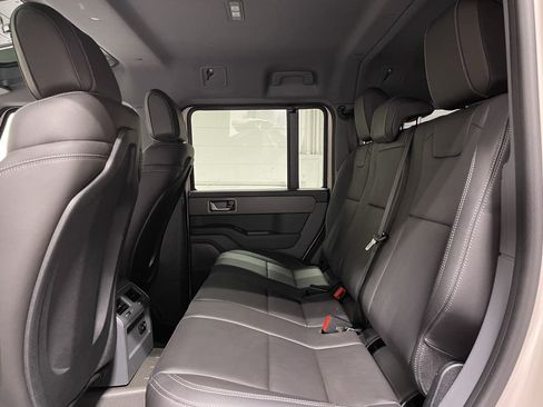 Used 2025 INEOS Grenadier AWD/4WD image 16