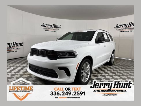 Used 2024 Dodge Durango GT RWD image 1