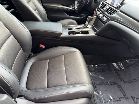 Used 2020 Honda Accord Sport image 23