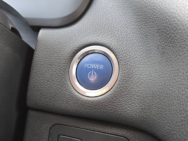 Used 2022 Toyota Tundra Limited AWD/4WD image 36