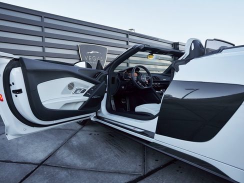 Used 2020 Audi R8 V10 performance image 31