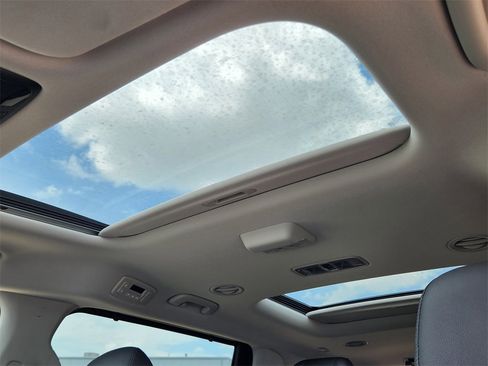 New 2026 Kia Carnival SX Prestige image 16