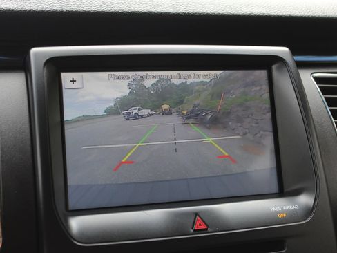 Used 2017 Ford Flex SEL w/ Equipment Group 202A image 37