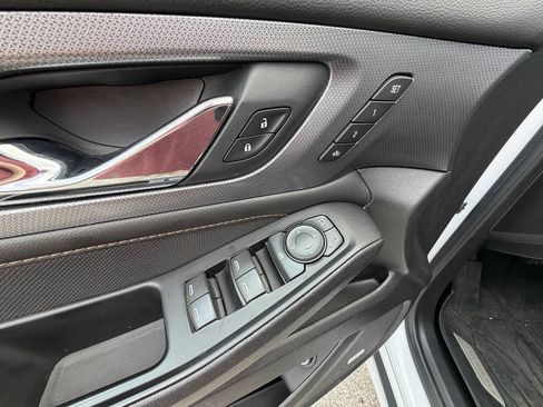 Used 2019 Chevrolet Traverse Premier w/ LPO, Floor Liner Package AWD/4WD image 17