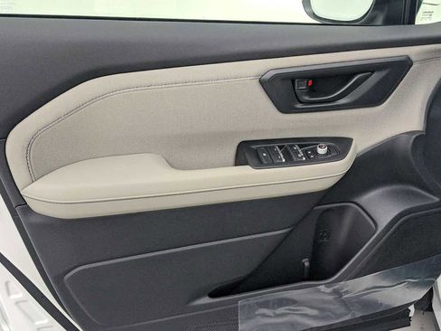 New 2026 Subaru Forester Premium image 21