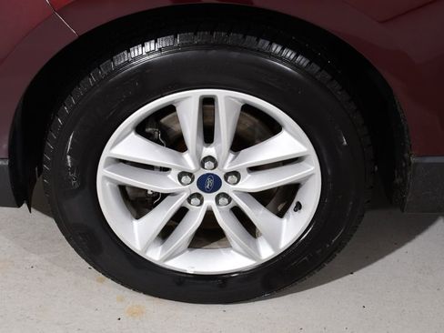 Used 2018 Ford Edge SEL w/ Equipment Group 201A image 23