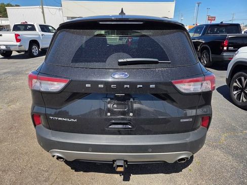 Used 2021 Ford Escape Titanium w/ Titanium Elite Package AWD/4WD image 9