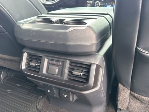 Used 2022 Ford F150 Raptor w/ Raptor 37 Performance Package AWD/4WD image 27