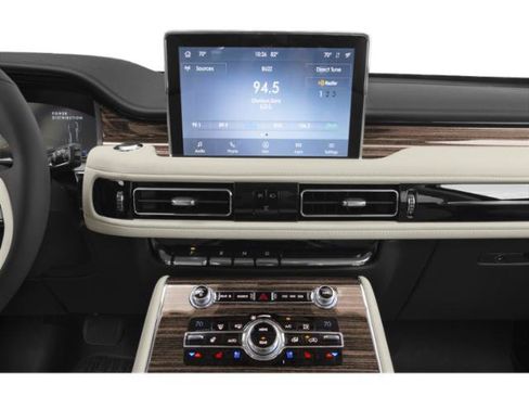 Used 2020 Lincoln Aviator Black Label Grand Touring AWD/4WD image 10