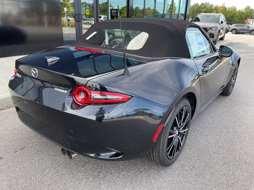New 2026 MAZDA MX-5 Miata Grand Touring w/ Weather Package RWD image 6