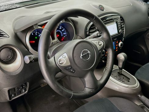 Used 2017 Nissan Juke SV w/ Technology Package AWD/4WD image 18