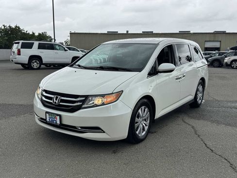 Used 2016 Honda Odyssey EX-L image 4
