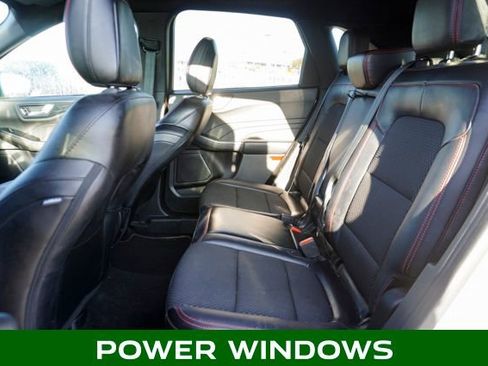 Used 2023 Ford Escape ST-Line image 8