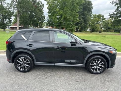 Used 2018 MAZDA CX-5 Touring w/ Preferred Equipment Package FWD image 10