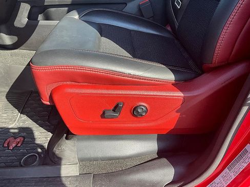 Used 2020 RAM 1500 Rebel image 16