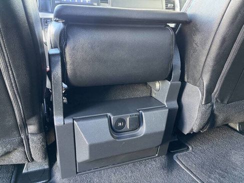 Used 2024 Ford F250 XLT w/ FX4 Off-Road Package image 11