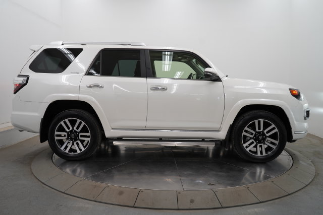 Used 2023 Toyota 4Runner Limited AWD/4WD image 8