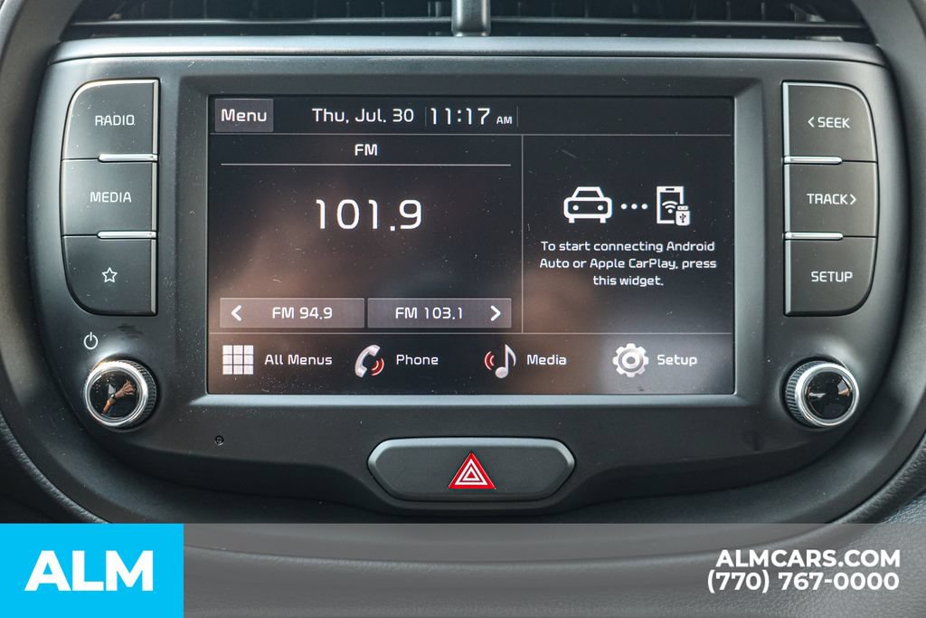 Used 2025 Kia Soul LX w/ LX Technology Package FWD image 36