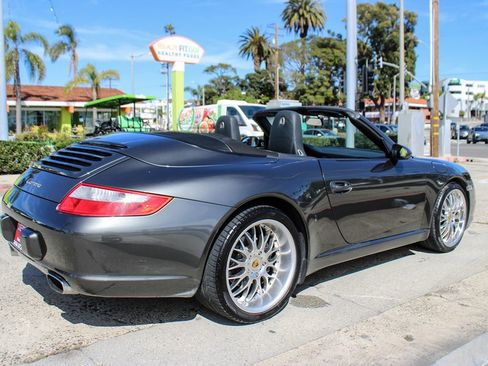 Used 2008 Porsche 911 Cabriolet image 6