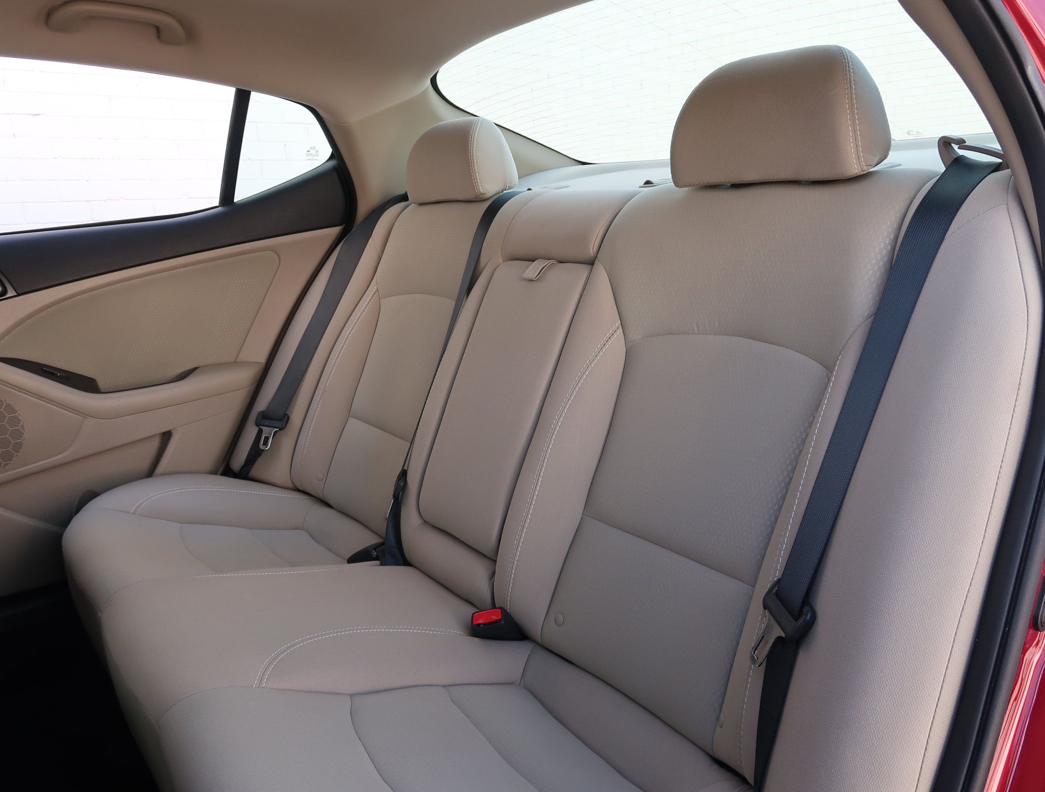 Used 2015 Kia Optima LX FWD image 26