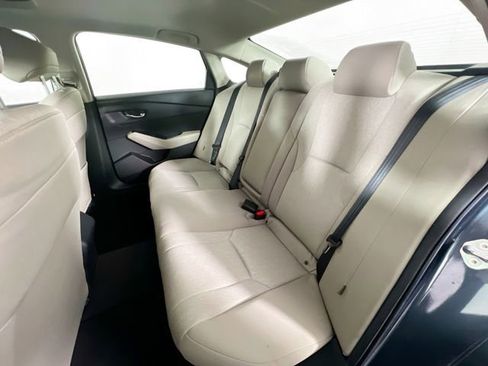 Certified 2024 Honda Accord EX image 27