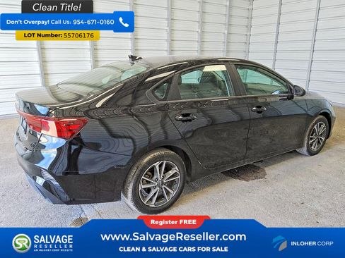 Used 2023 Kia Forte LXS FWD image 4