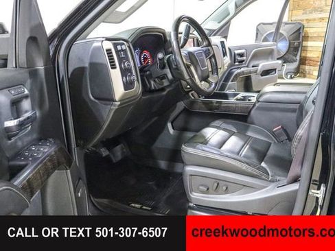 Used 2015 GMC Sierra 2500 Denali w/ Duramax Plus Package AWD/4WD image 11