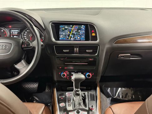 Used 2017 Audi Q5 2.0T Premium image 42