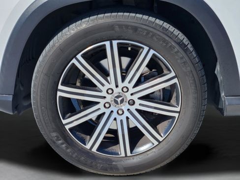Used 2024 Mercedes-Benz GLE 350 4MATIC image 34