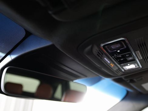 Used 2024 Lincoln Nautilus Black Label image 35