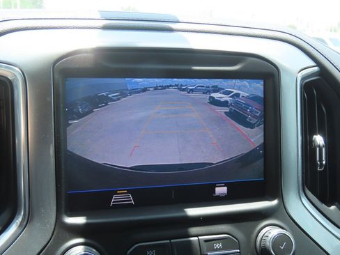 Used 2020 Chevrolet Silverado 1500 LT Trail Boss w/ Convenience Package AWD/4WD image 31