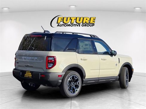 New 2025 Ford Bronco Sport Outer Banks w/ Outer Banks Tech Package+ image 6