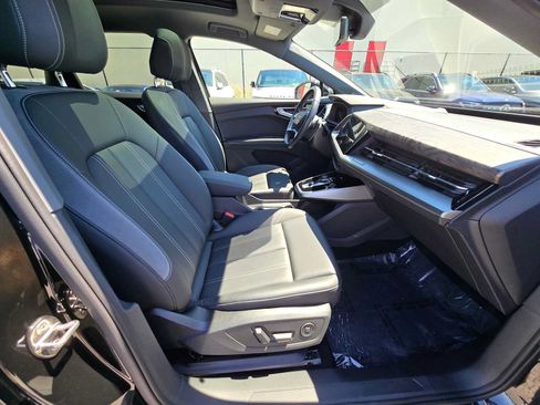 Used 2023 Audi Q4 e-tron Prestige AWD/4WD image 11