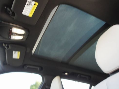 New 2026 Volvo XC90 B6 Ultra image 19