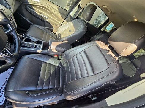 Used 2018 Ford Escape SEL AWD/4WD image 18